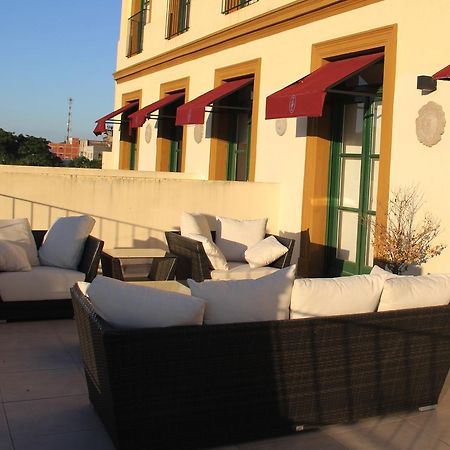 Real Hotel Lujan Exterior foto